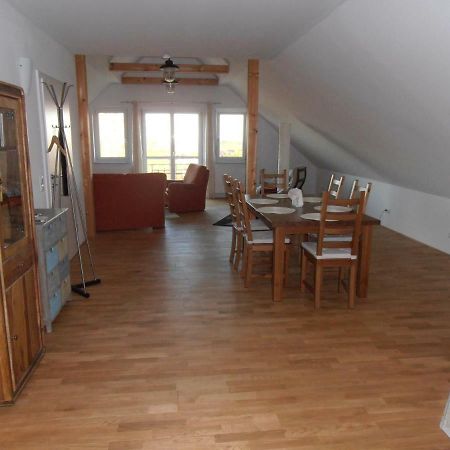 Ferienwohnung Am Kirchberg ヨイス エクステリア 写真