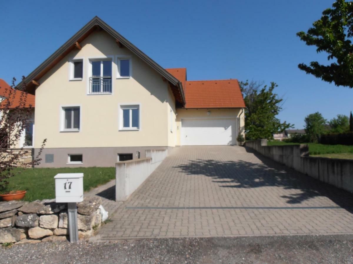 Ferienwohnung Am Kirchberg ヨイス エクステリア 写真